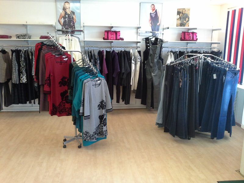 Платья, комбинезоны, брюки и джинсы для беременных в магазине Мамми Смайл, Астана