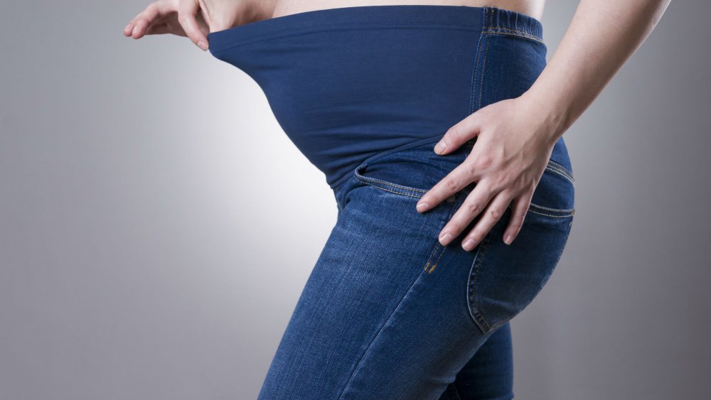Как правильно подобрать джинсы доя беременных. - Статья о том, как правильно выбирать джинсы для беременных, в городе Астана.
